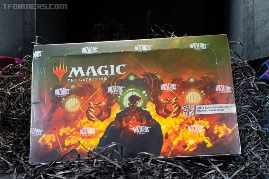 Image Of Magic The Gathering The Brothers War   Transformers Preview Unboxing  (9 of 11)